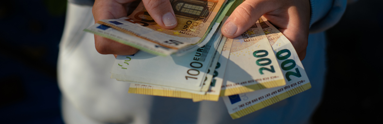 Wzrost płacy minimalnej w Holandii od 1 stycznia 2026 roku - Czytaj więcej
