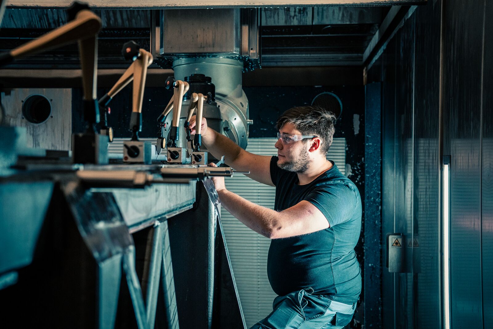 Operator CNC w Holandii – Praca CNC z zakwaterowaniem | PRAN