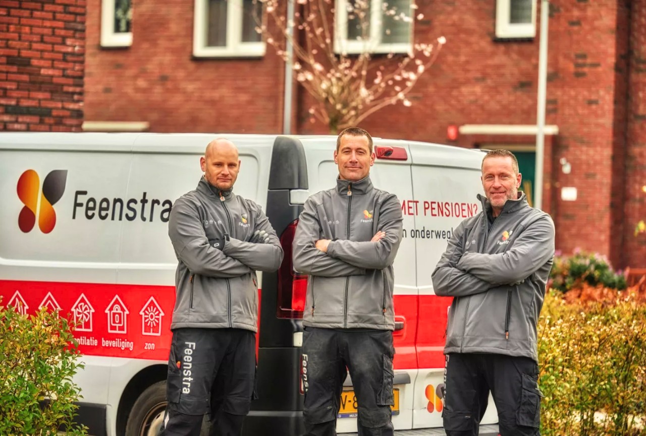 Feenstra_review_header