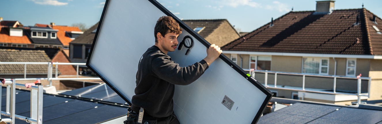 Zonnepanelenmonteur gezocht